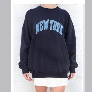 brandy melville john galt navy blue light blue crewneck with pockets